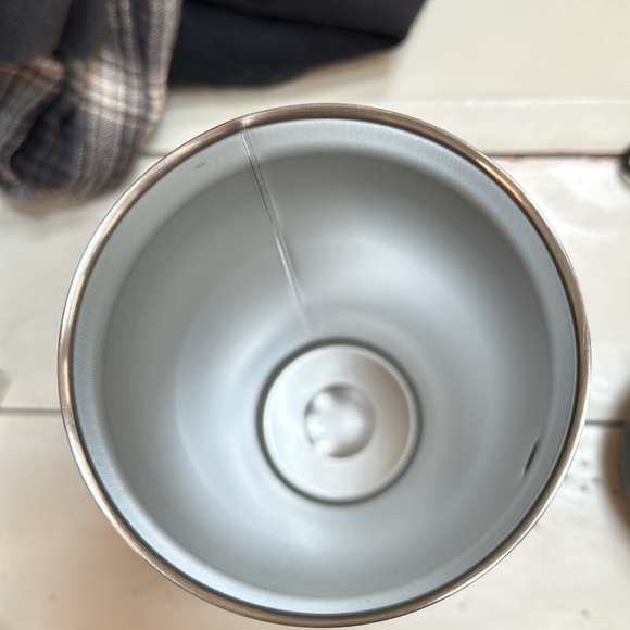 ✌️New Dutch Bros Cold Beverage Metal Insulated Cup 30 oz - Picture 3 of 5